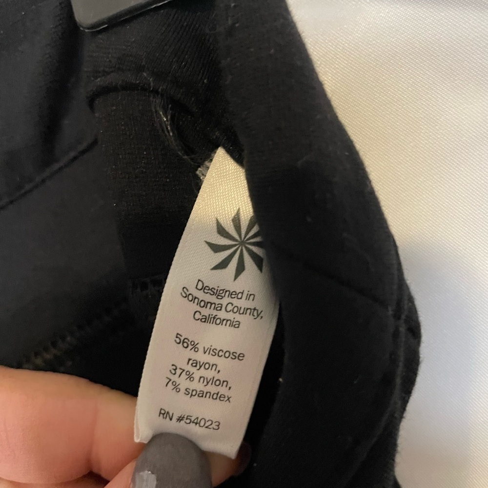 Athleta/ black straight leg black pants with three front pockets - Picture 7 of 7